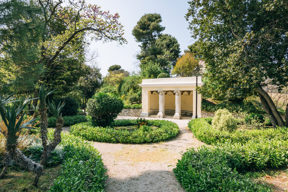 Exploring the Hidden Gems of Zadar's Old Town: Nice scenic pavilion in Queen Jelena Madijevka Park 